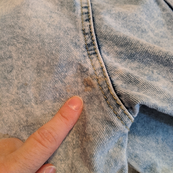 Ashley-Vintage Charm Acid Wash Denim Jean Jacket - Picture 5 of 8